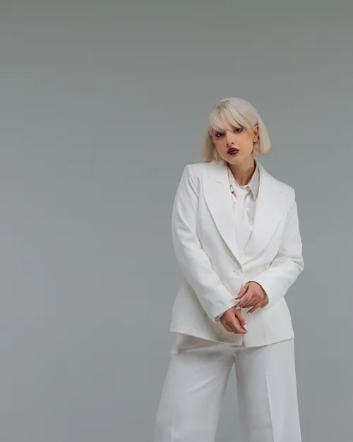 کت classy سفید با آستر